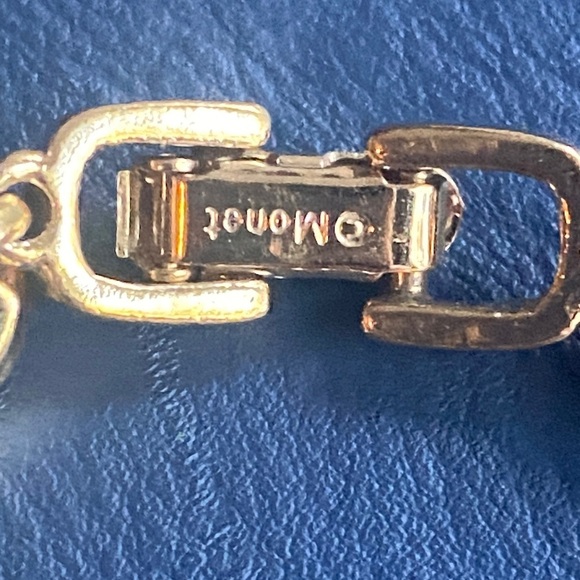 Monet Gold and Brown Bracelet - Picture 4 of 5